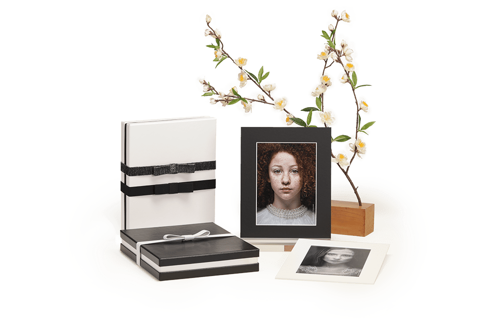 PACK GIFT BOX I - Gift Box + 12 Matted prints + Elastic ribbon